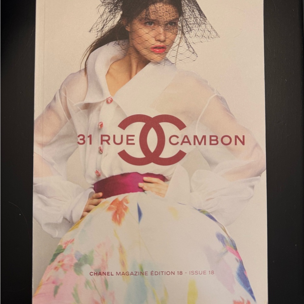 CHANEL 31 Rue Cambon Magazine lot of 18,19, & 20